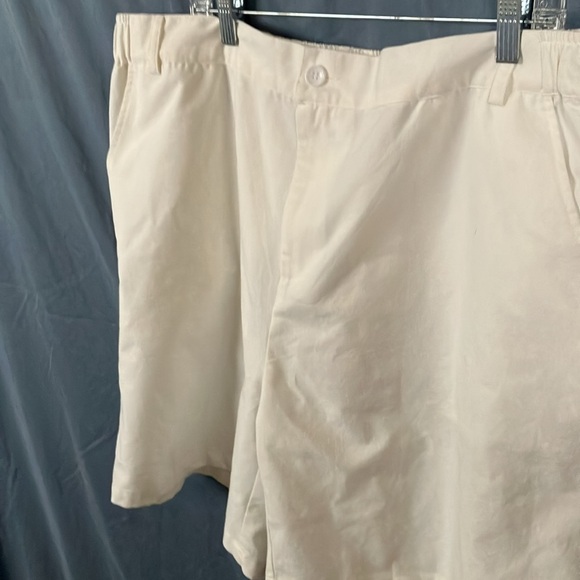 Coofandy: White Shorts-Linen Blend- XXL - Picture 13 of 16